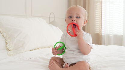 CRICBABY Cricket Bat and Ball Teether (2 Pack)